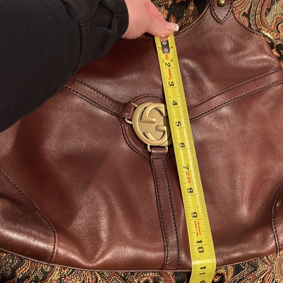 Gucci Shoulder Bag - Picture 11 of 12